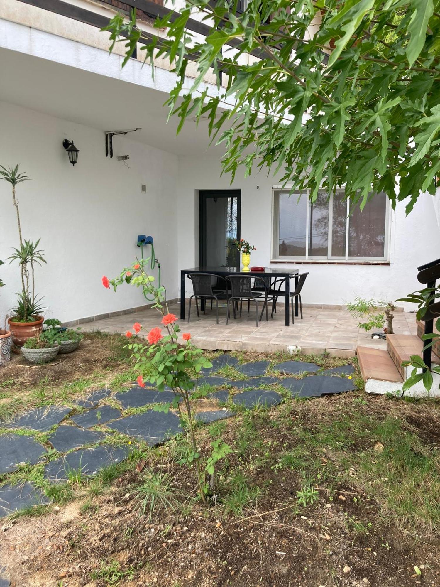 Casa Con Vista Y Jardin, A 20' De La Playa Villa Sant Cebrià de Vallalta Buitenkant foto