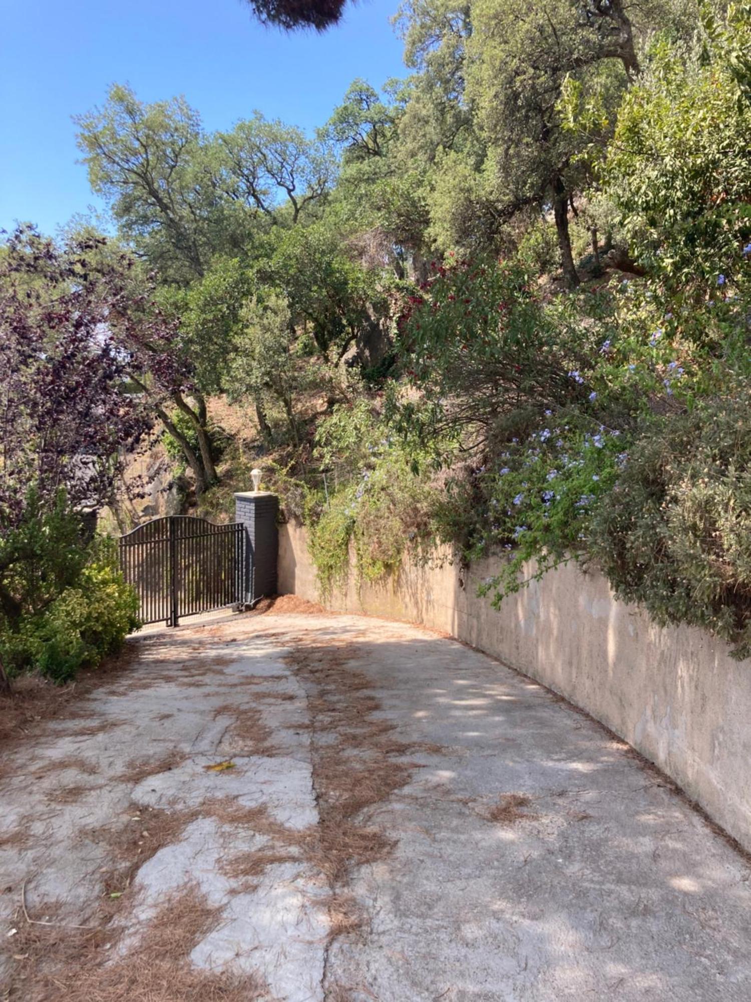 Casa Con Vista Y Jardin, A 20' De La Playa Villa Sant Cebrià de Vallalta Buitenkant foto
